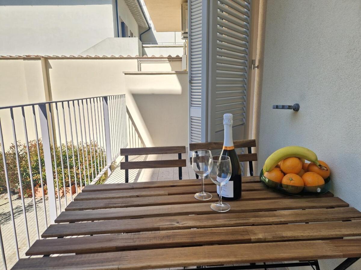 Homeby, Terrace Apartment Francesca Floransa Dış mekan fotoğraf